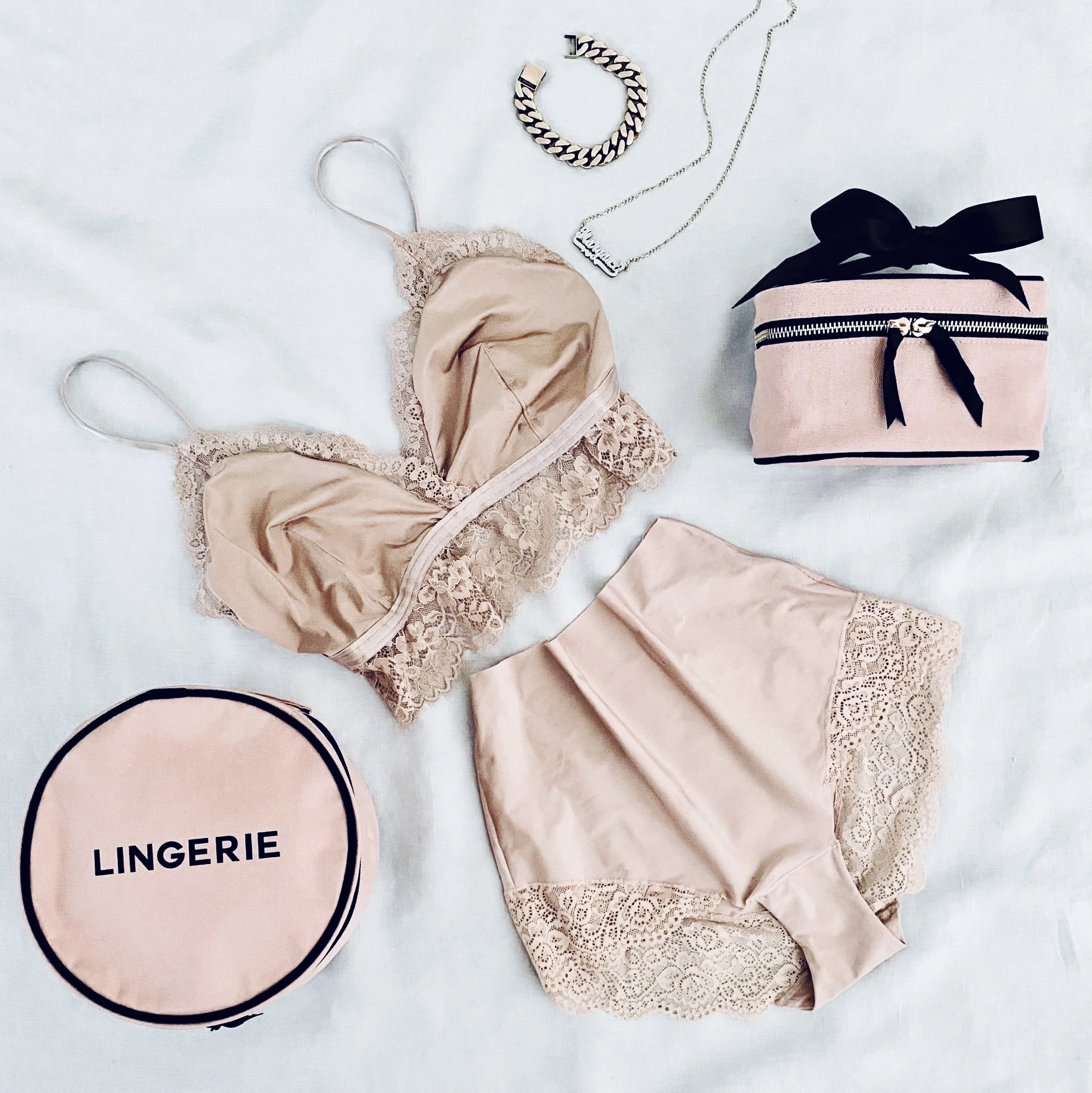 How To : Laundry Your Lingerie in 6 Easy Steps — Bag-all Journal